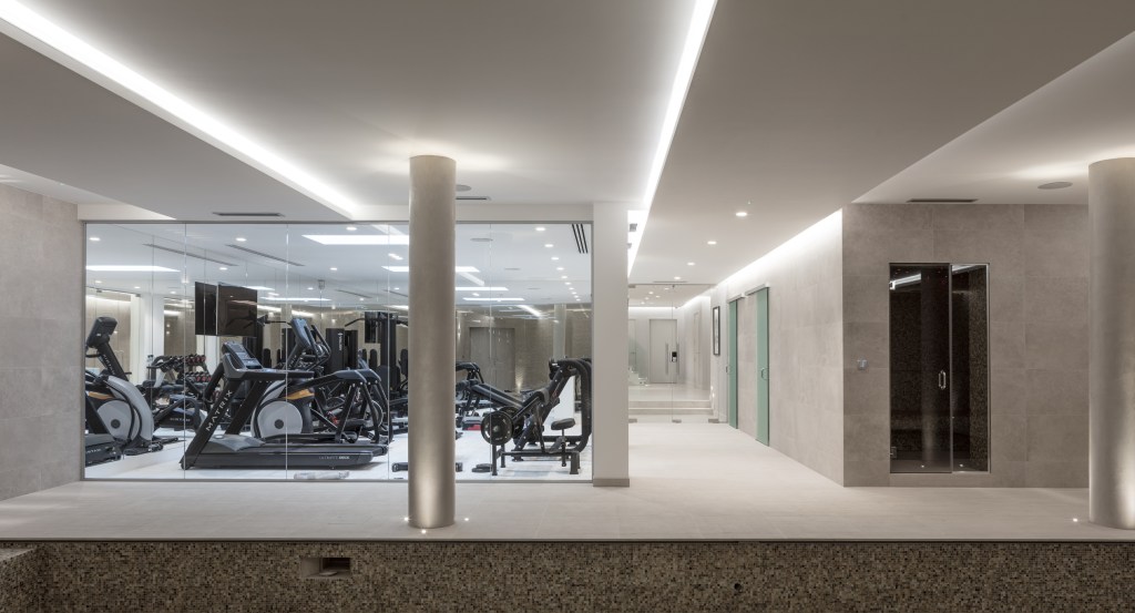 Aluminium alloy glazing&nbsp;fittings